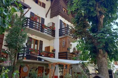 Apartment Les Guides