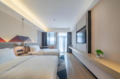 Borrman Hotel Chongqing Auto Expo Sanya Bay Light Rail Station