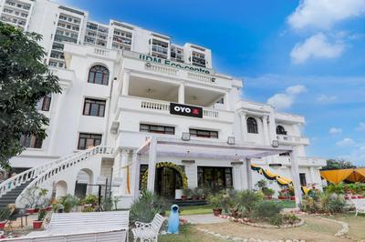 Hotel O IIDM ECO CENTRE