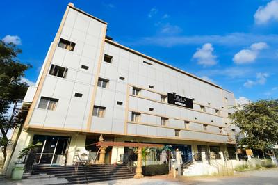 Super Collection O Godavari Kompally