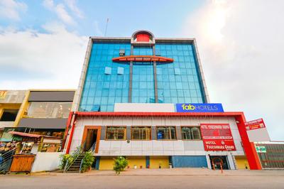 FabHotel Yogeshwara Grand