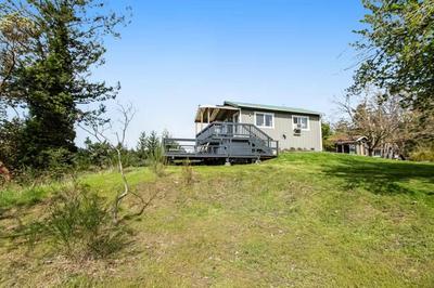 Deer Harbor Cottage & Suites