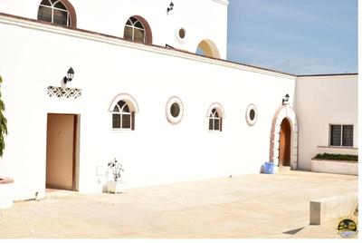 La Bendera's Beach Hotel