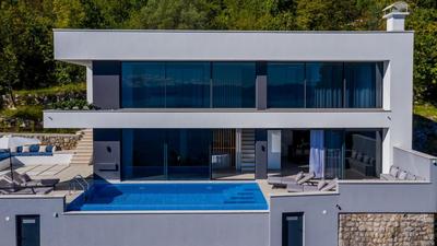 Sky Pool VILLA MEDVEJA