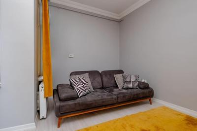 Central Two-Bedroom Apartment