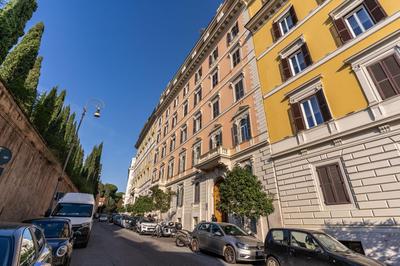 Operà Suites Pinciana