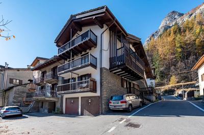 Graceful Apartment In Courmayeur - Happy Rentals