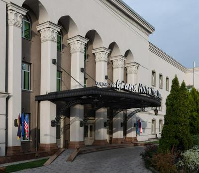 Grand Tien Shan Hotel