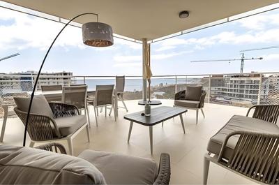 Apartment Peninsula