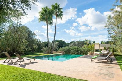 SON JORDI - Villa with private pool and access to the beach. Free Wifi