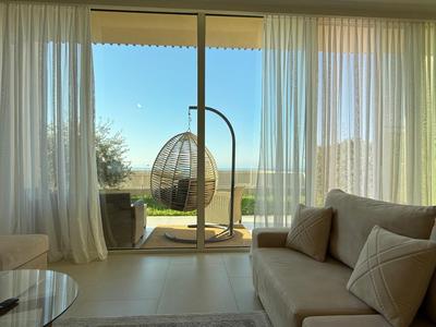 Villa Harmony Green Coast, Palase