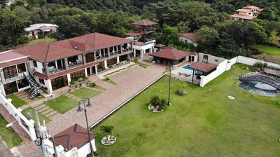 Luxury Canyon Suites