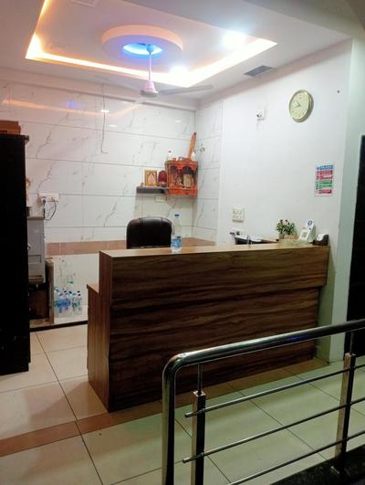 HOTEL SEASON Near Ahmedabad Airport