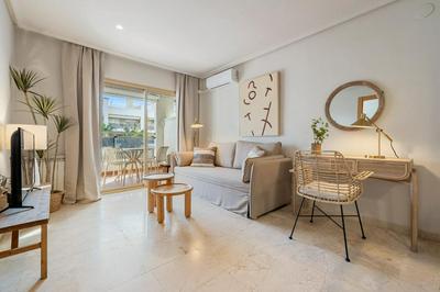 Hauzify I Apartament Michelangelo