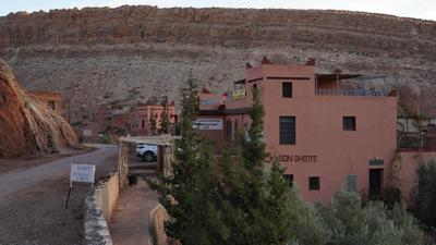 ACHAHOUD CHEz LA BELLE FIBULLE