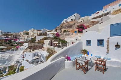 Skala Traditonal Cave House