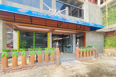 MVA Hotel Cafe and Resto Mitra RedDoorz