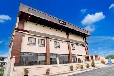 Hotel O RUNAWAY
