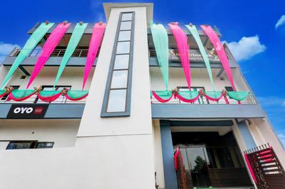 Super Hotel O SIDDHIVINAYAK GUEST HOUSE & RESTAURANT