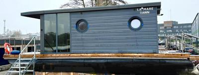 Houseboat Seabreeze