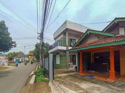 RedDoorz at Penginapan Hello Pacitan