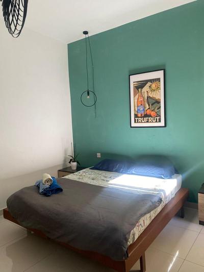 Sliema Central with Balcony Airconditioned and Comfortable Self Check IN