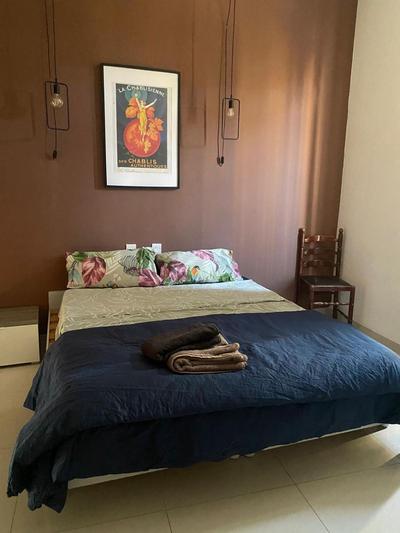 Sliema Spacious Room Airconditioned and SelfCheck In 2B