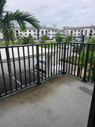 Relaxing Gated 2BR Condo WPoolBBQ in Fort Myers