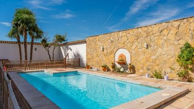 Casa Rural Aire Fuente de Piedra by Ruralidays