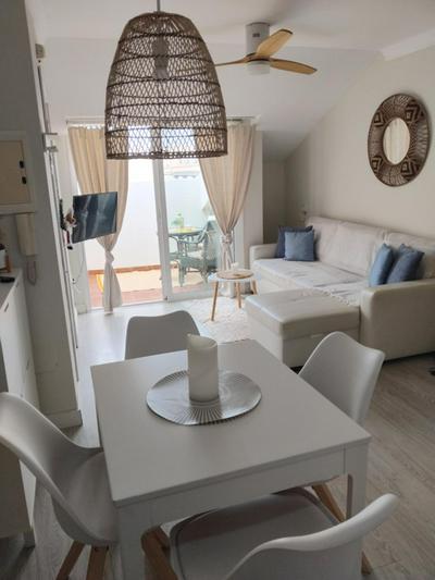 New City Penthouse near beach with sunny balcony