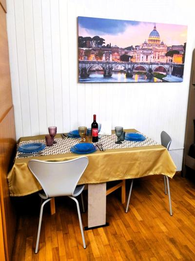 Vatican Heart Leone - Relaxing Roman Terrace