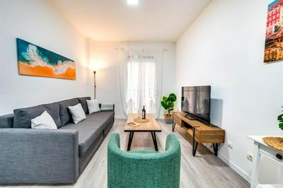 Chic Stay in Heart of Town