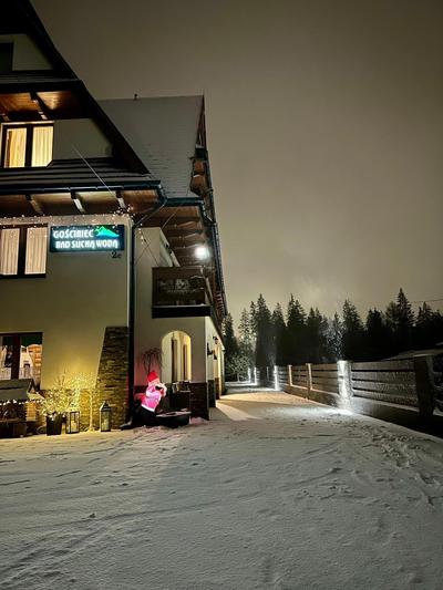Gościniec nad Suchą Wodą z Sauną w ogrodzie