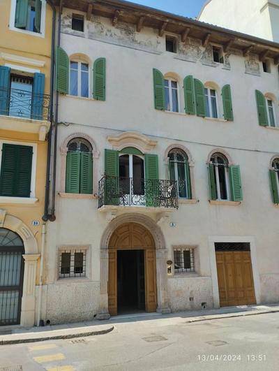 Palazzo Reggiani - Galileo Galilei