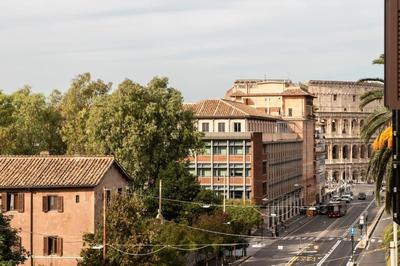 colosseo view apartment
