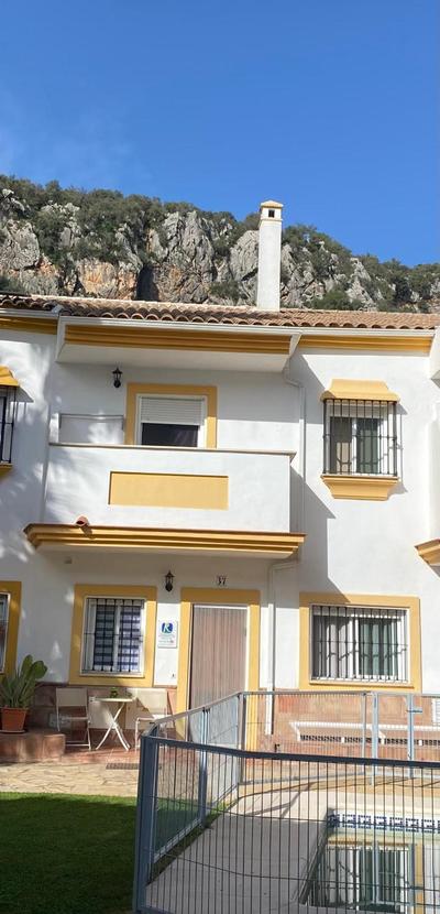 Casa Rural las Rosas de Benaojan