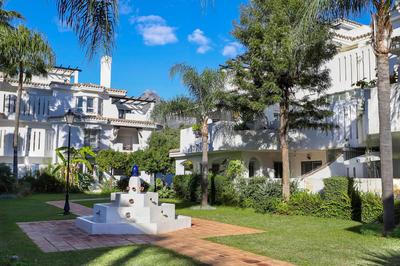 Los Naranjos de Marbella apartment