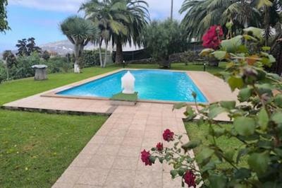Espectacular Villa con piscina y vistas al valle