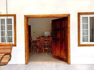 5 Minutes to Excursions, steps to the beach, rafting, restaurants, nightlife