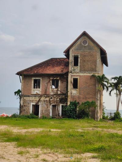 Riviera Hotel & Resort Kep