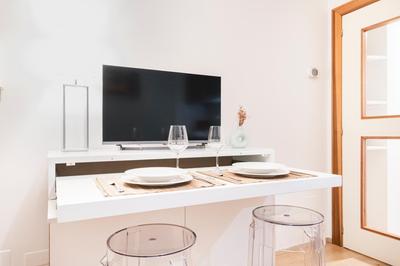 Cozy flat at Colonne di San Lorenzo by Easylife