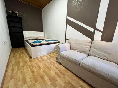 Charming 2-Bedroom Residence Near Meidling Station