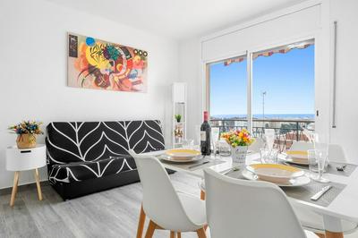 Apartamento moderno con buenas vistas - WIFI & AC