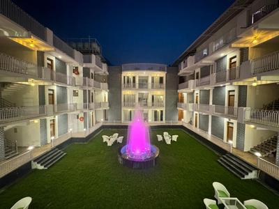 Heaven In Himalayas Rishikesh