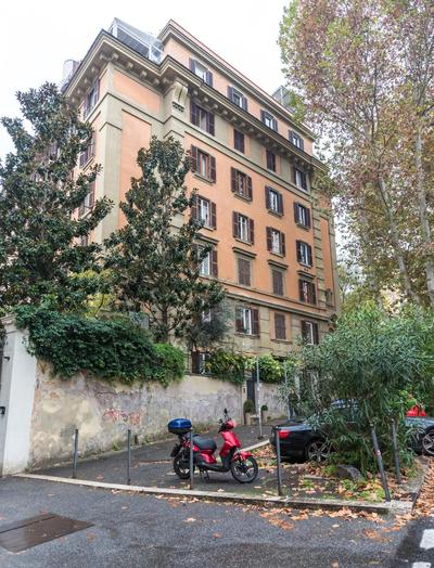 Trastevere suites Luxury Garden Retreat