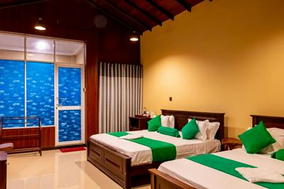 Mount Seven Holiday Inn