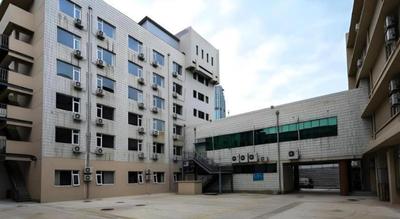 Jinjiang Inn Select Tianjin Xiaobailou Metro Station