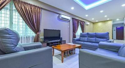 OYO 90522 Alma Sweet Home