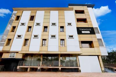 Townhouse Durg Near Railway Station