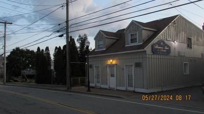 Thames Inn and Marina